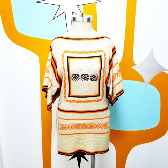 Aztec Print Tunic - Picture 2 of 7